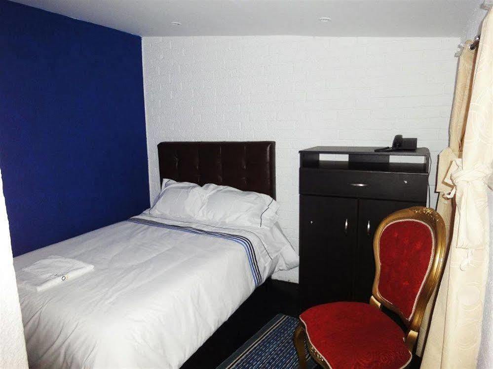 Bed & Breakfast Av Suba 116