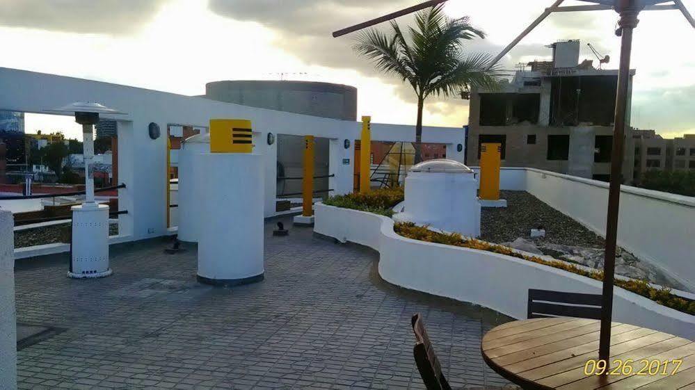 Travelers Gold Aparthotel 4*