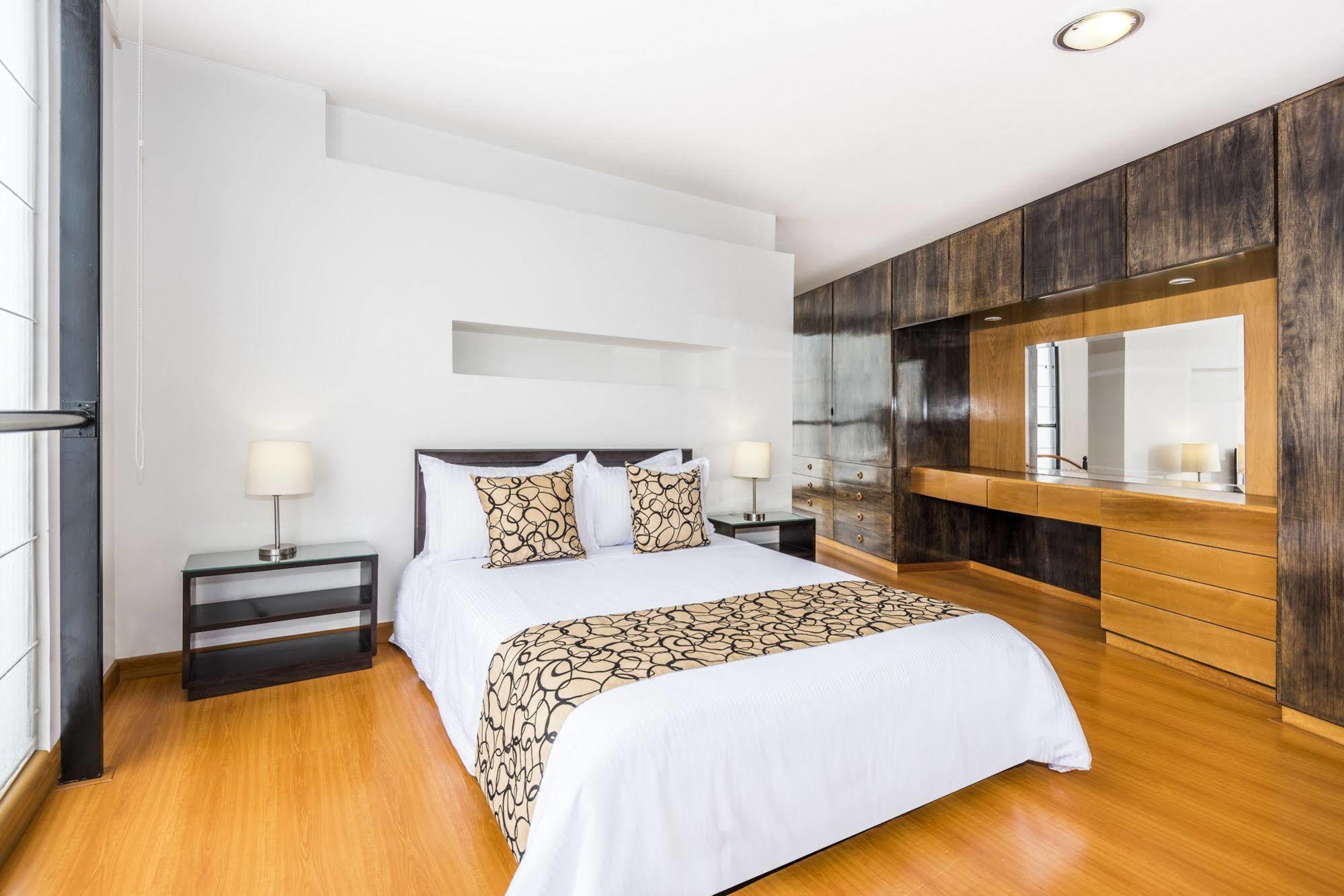 Aparthotel Travelers Gold 4*