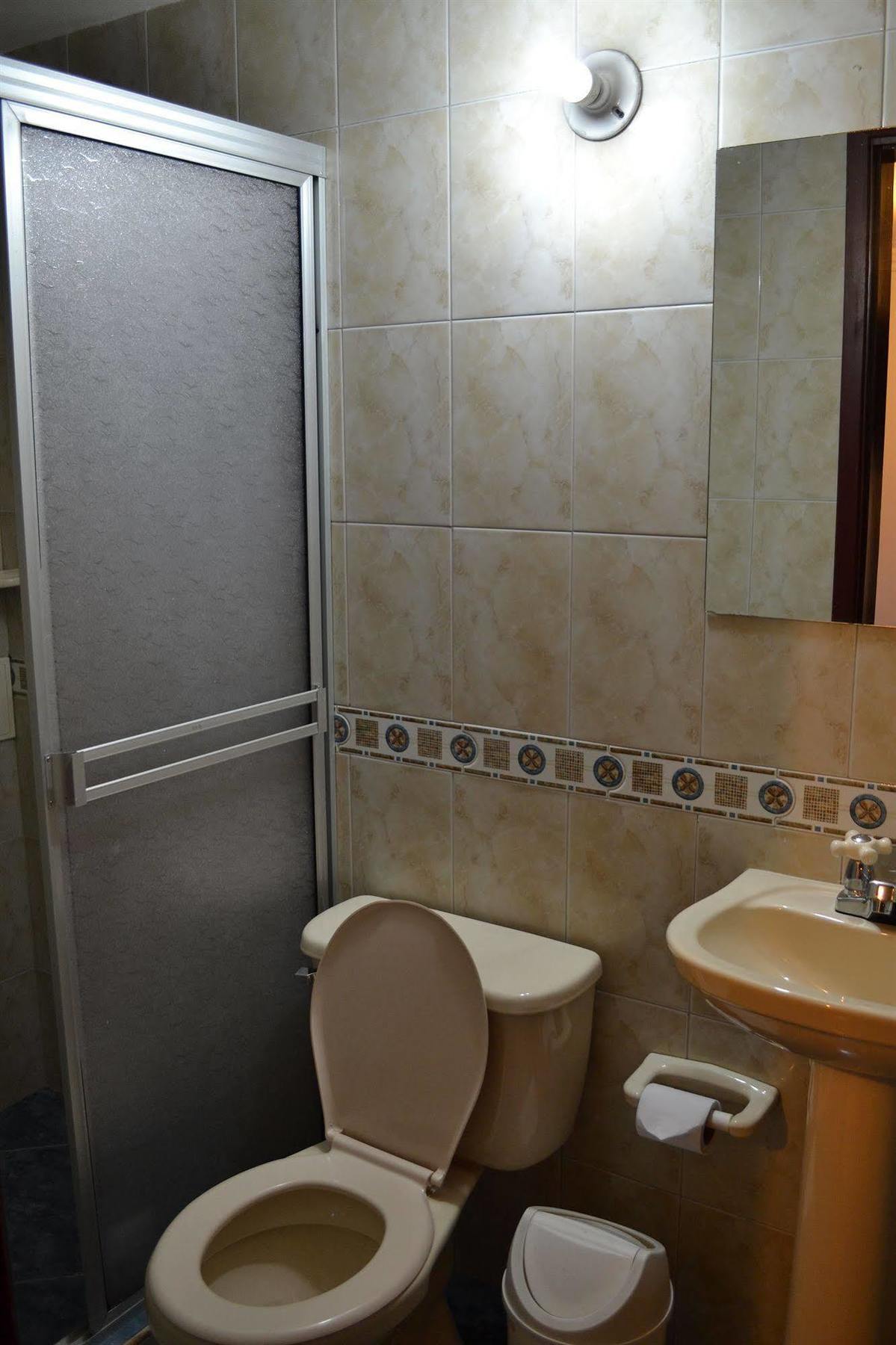 Hotel Elegant Suite Hotel 2*