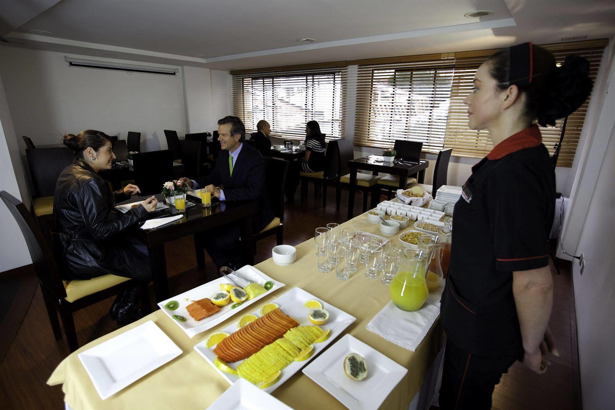 Travelers Obelisco 4* Bogota