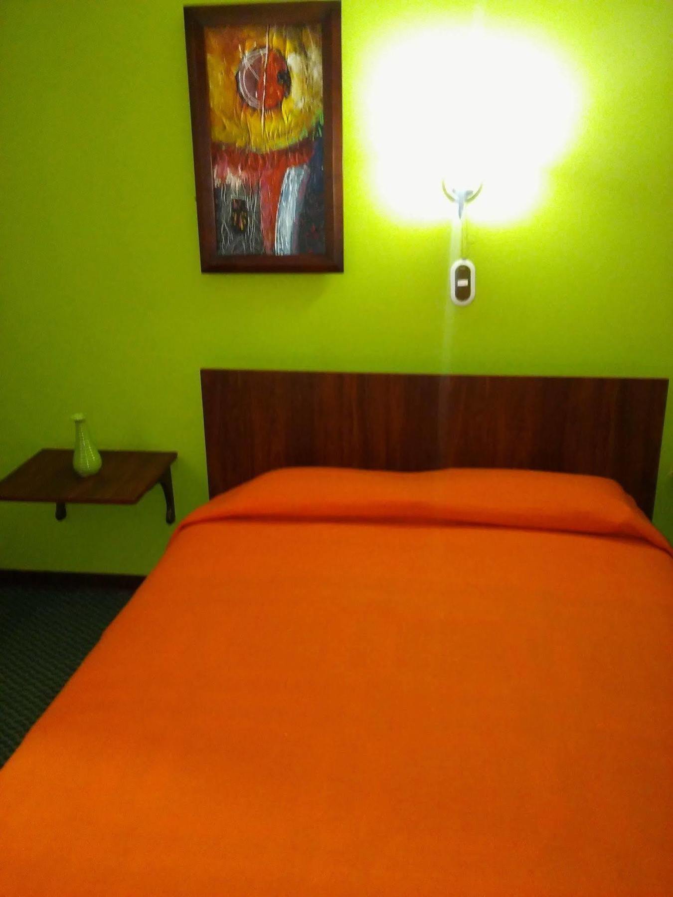 Del Duque Ds 2* Bogota