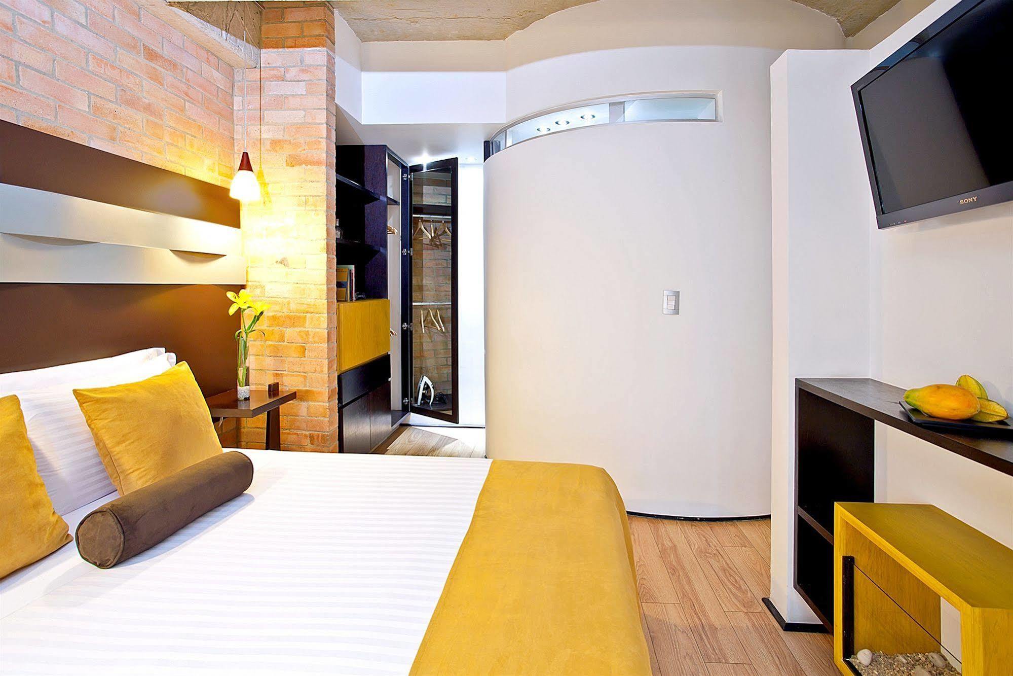 Aparthotel Estelar Aeropuerto