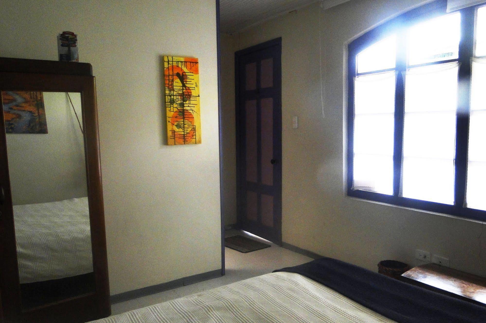 Casa Galeria Hotel 2*