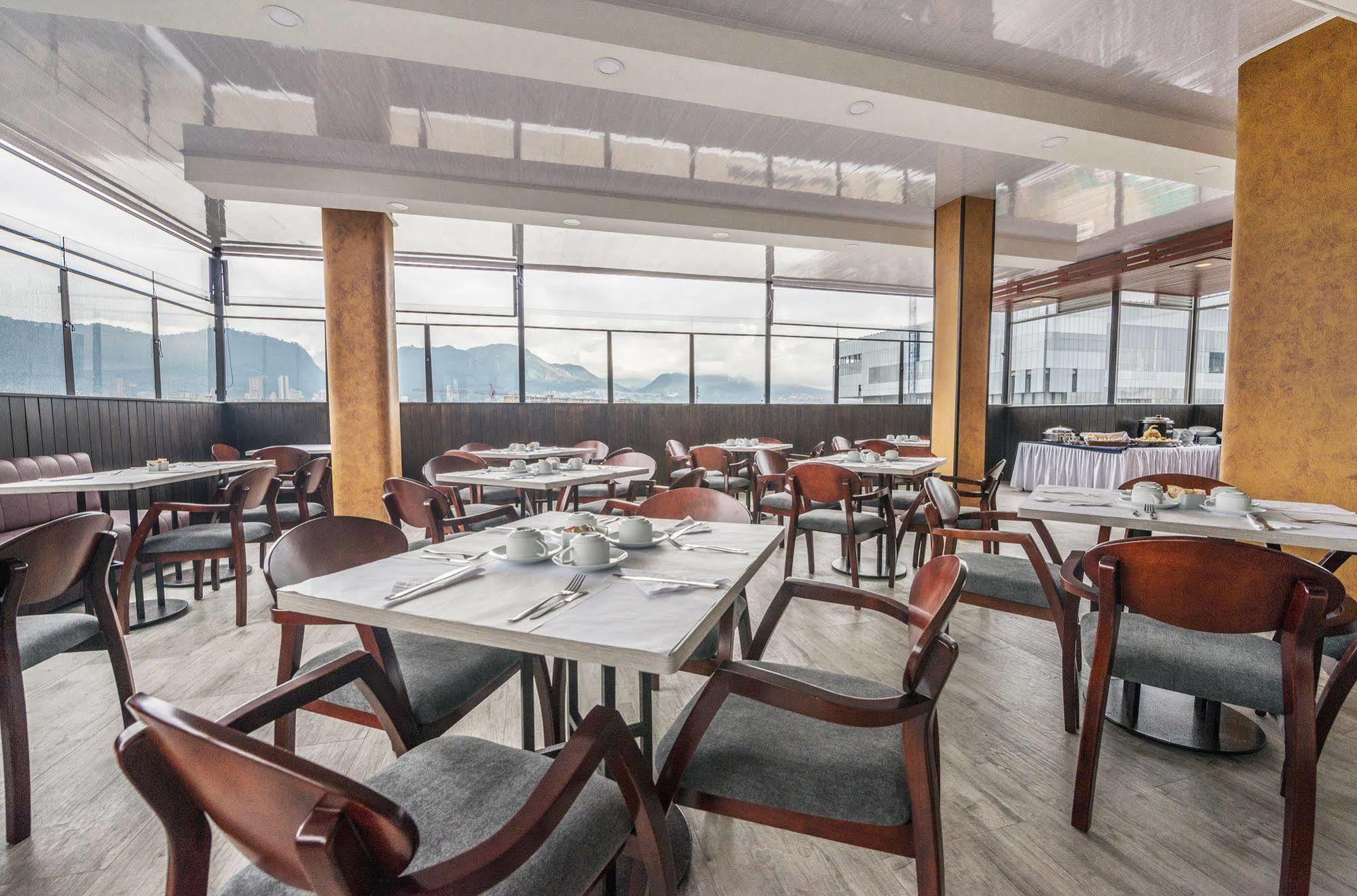 Sm Grand Hotel 4*