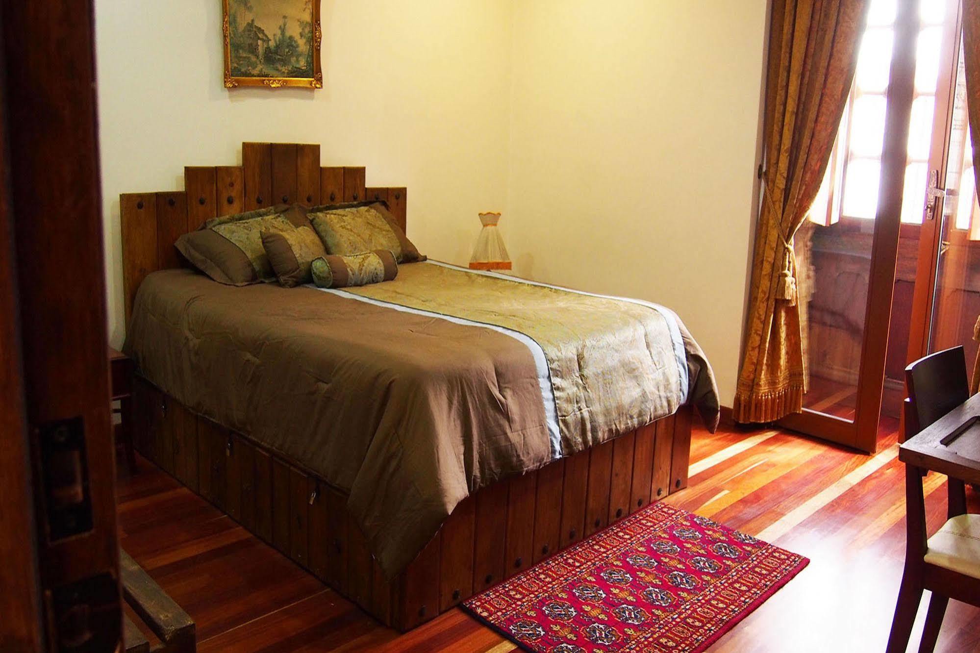 Bogota Bed & Breakfast Inn Bed & Breakfast Bogota