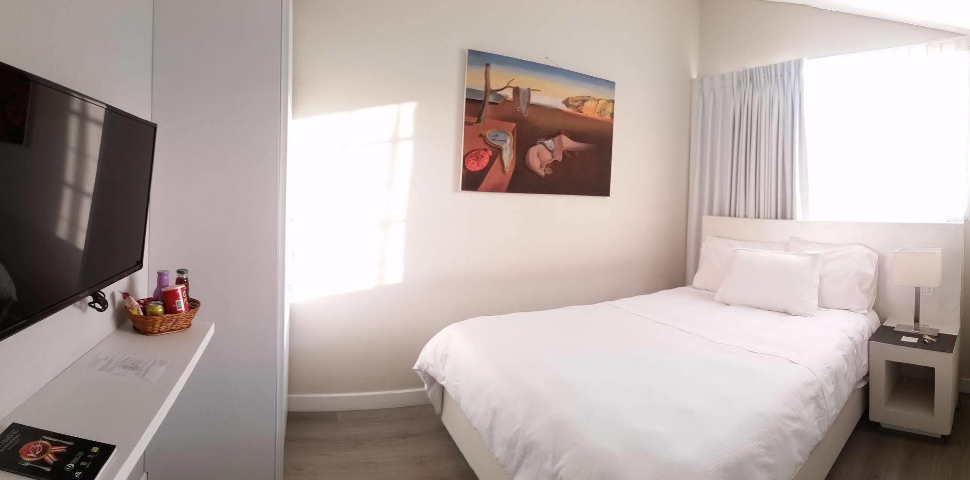 Hotel Atelier 3*