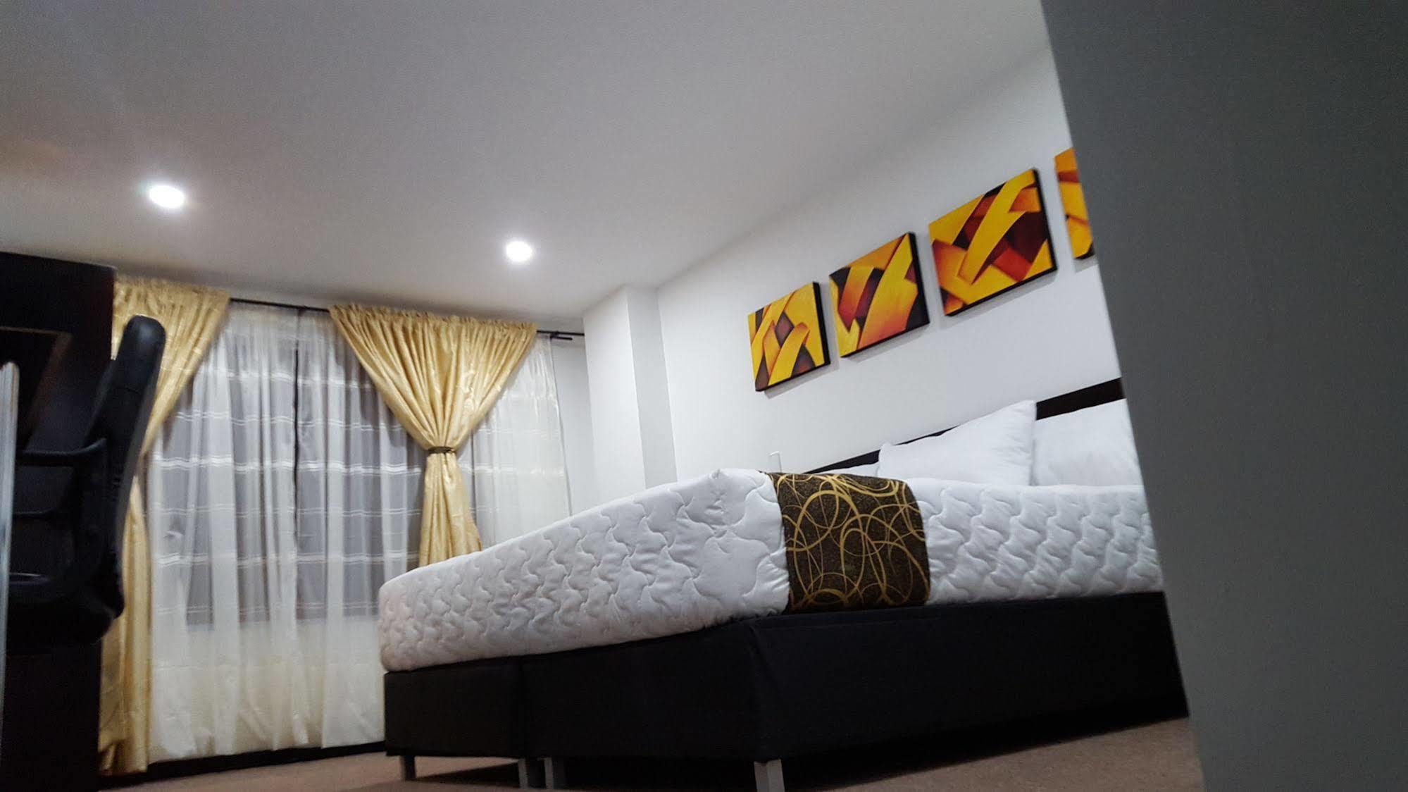 Ayenda 1063 Golden 4* Bogota