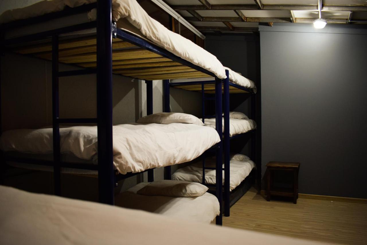 Picaro Hostal *