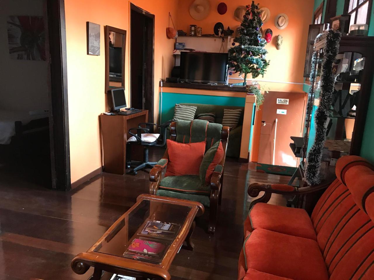 Casa Quevedo *