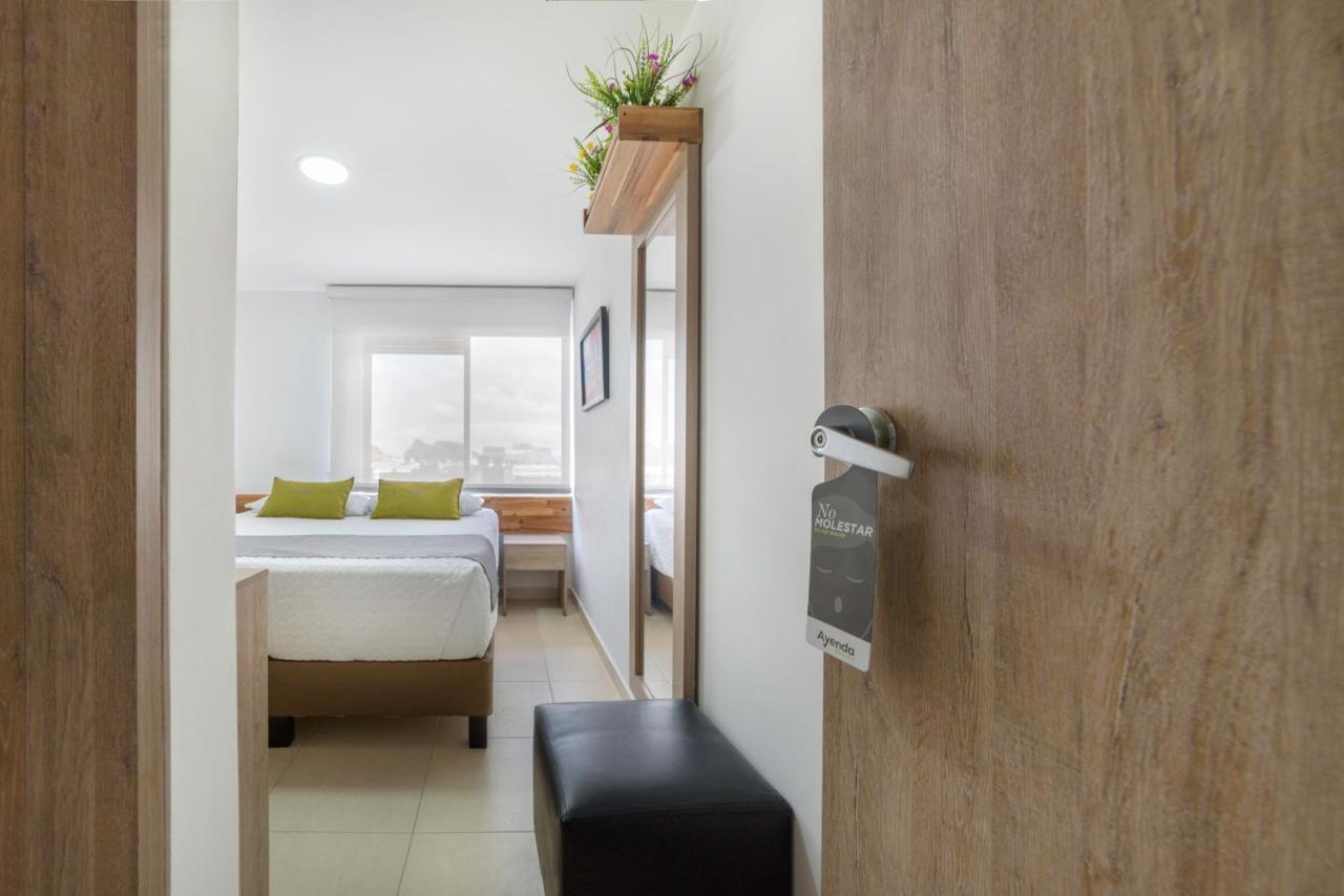 Hotel Ayenda 1027 Feria Real 2*