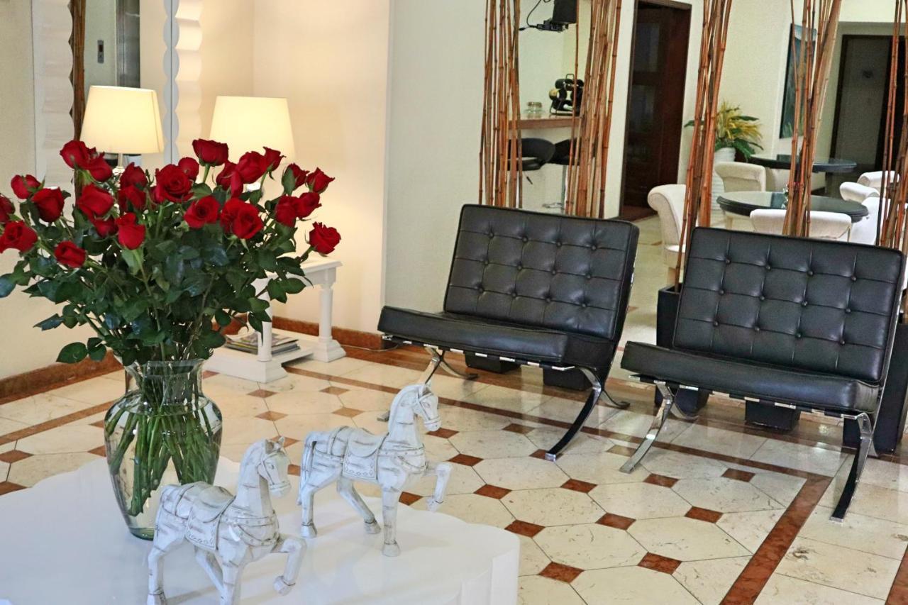 Cora 96 Street 4* Bogota
