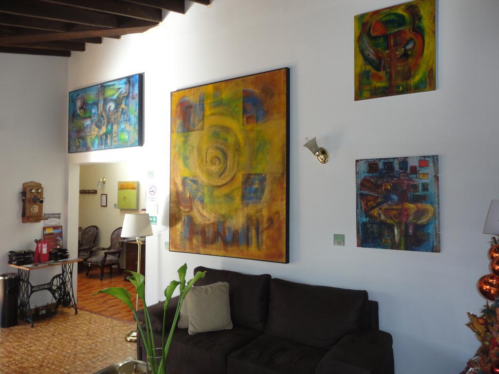 Casa Zuetana 109 Hotel 3*