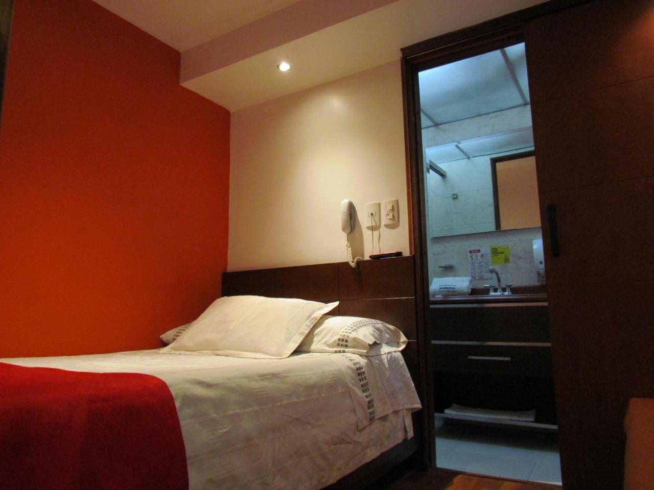 Apartasuite Normandia Bogota