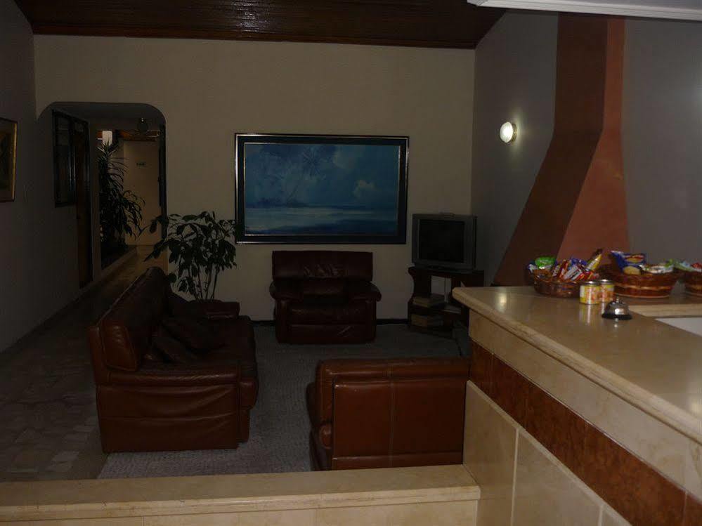 Casa Chico 101 Hotel 3*