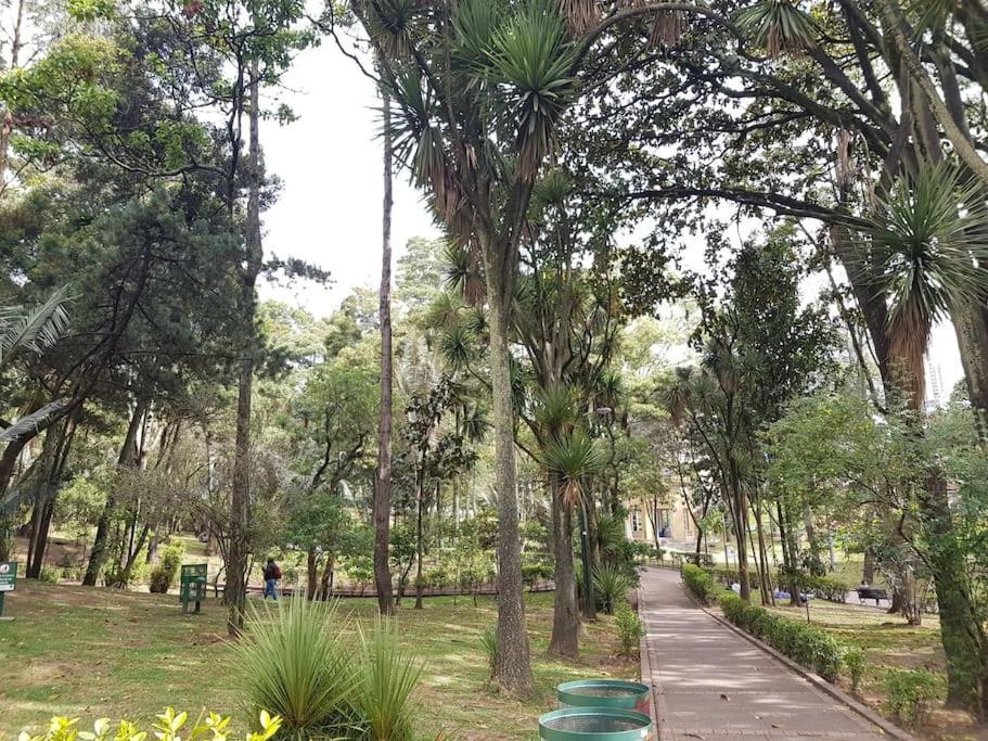 Amoblado Bogota, Wifi, Agua Caliente Bogotá