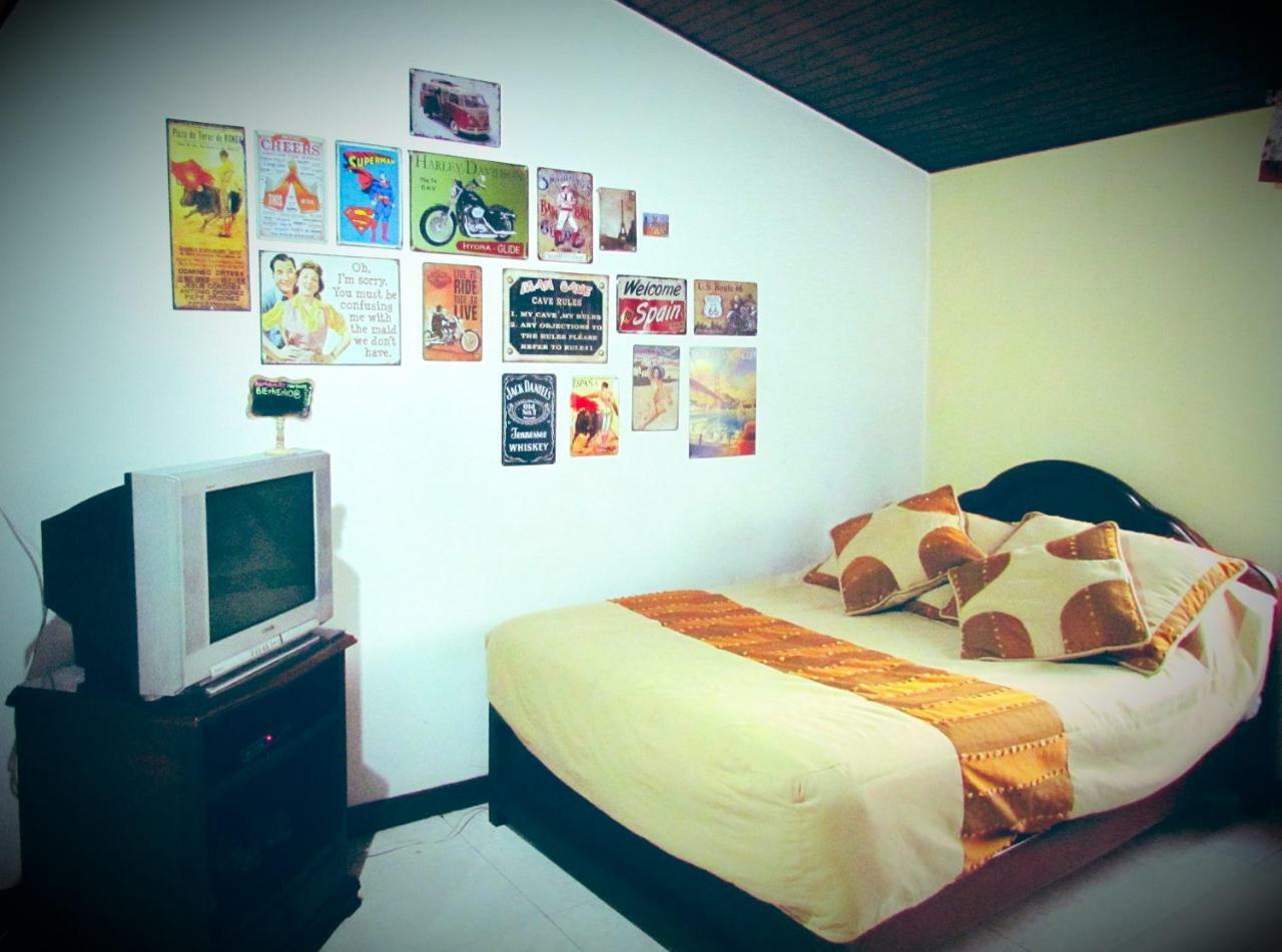 En Casa! Restaurante Y Guest house 2*