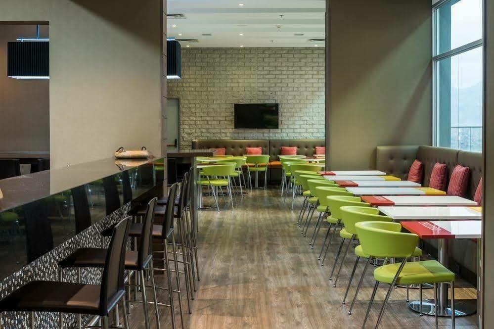Hampton By Hilton Airport Hotel