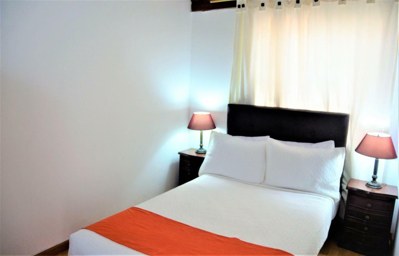 Amoblados Casa Regis Aparthotel