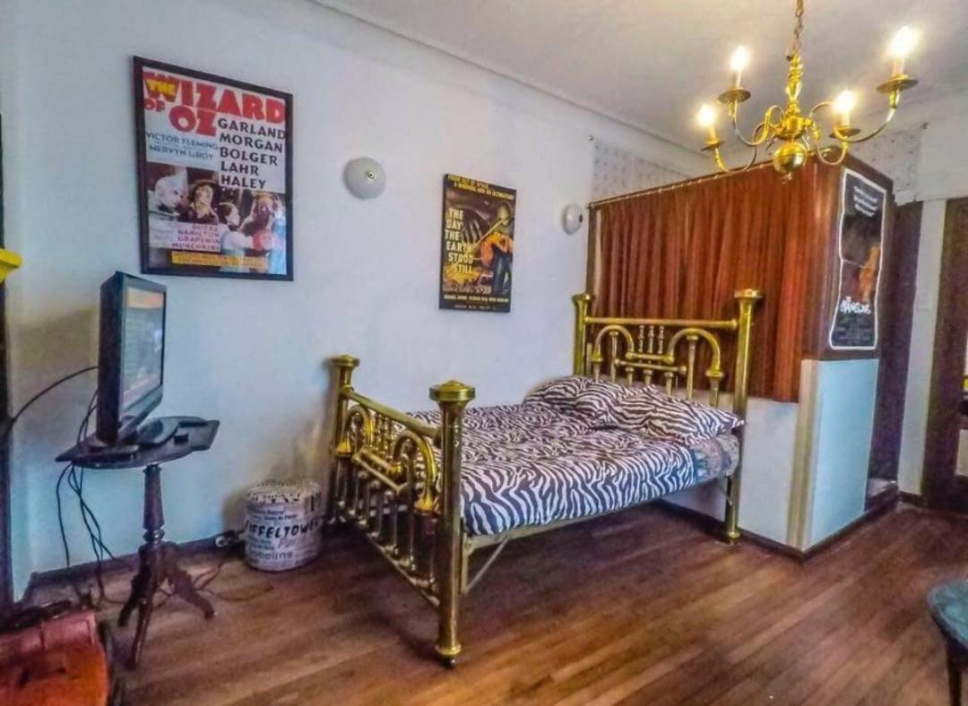 Candelaria Coliving Bed & Breakfast *