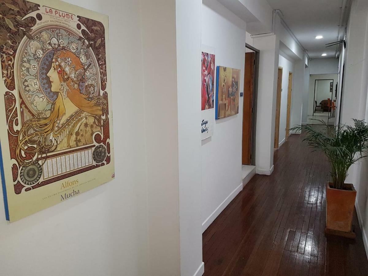 Saint Lazare Hostel