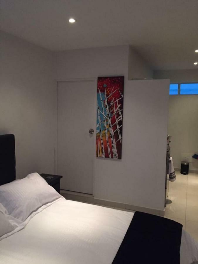 Spacious Studio Central Location Apartment Bogota