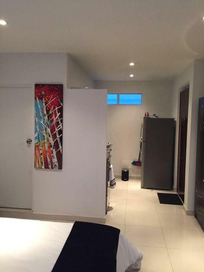 Spacious Studio Central Location