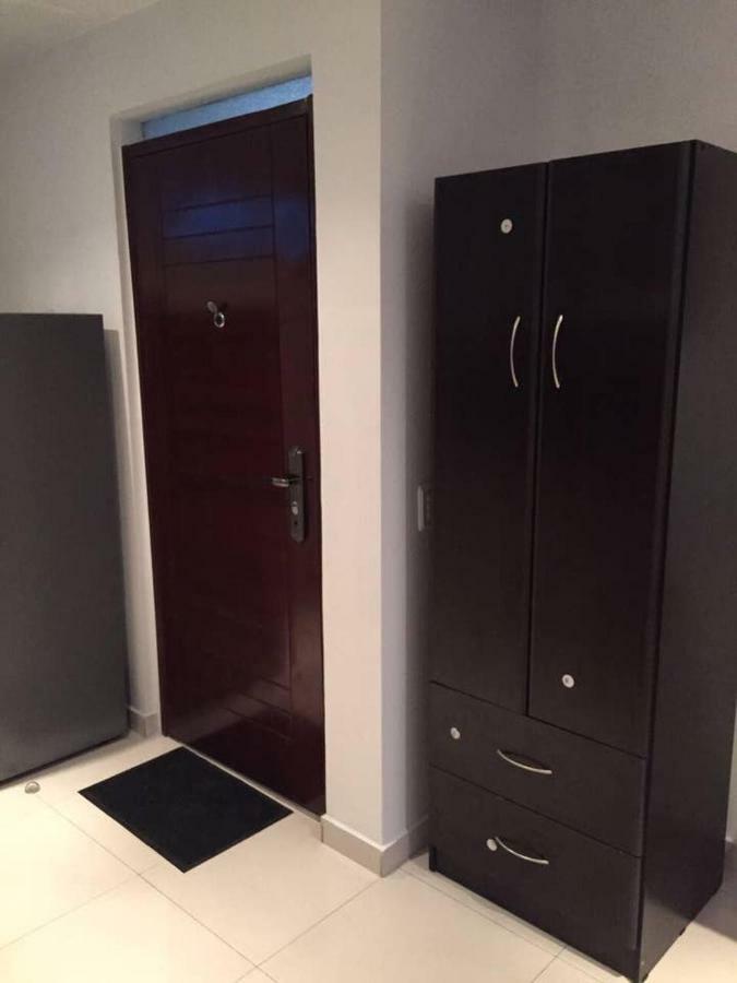 Cosy Great Location Apartment *