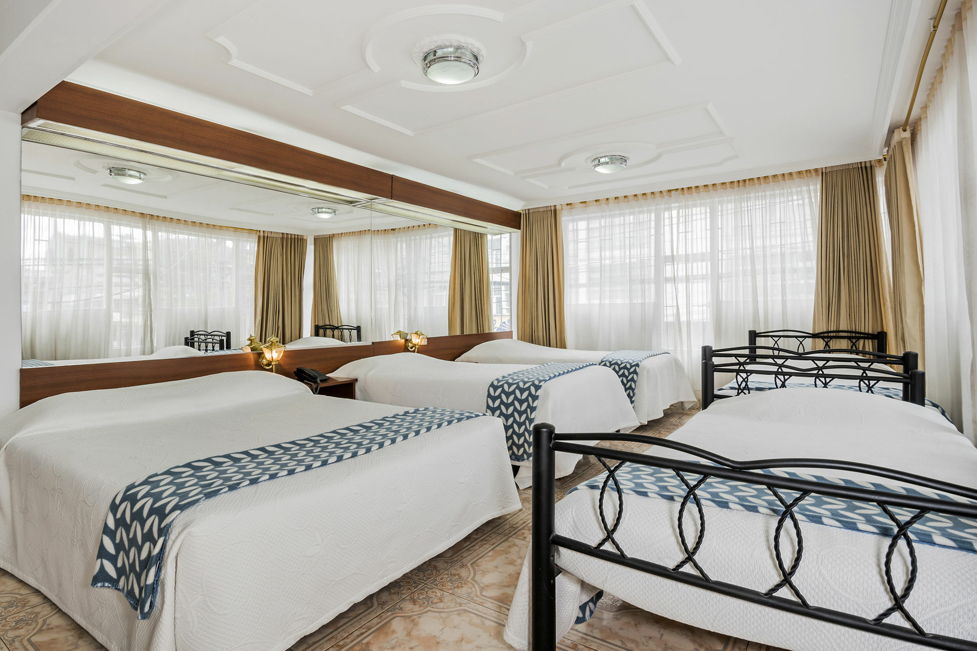 Ecoinn 2* Bogota