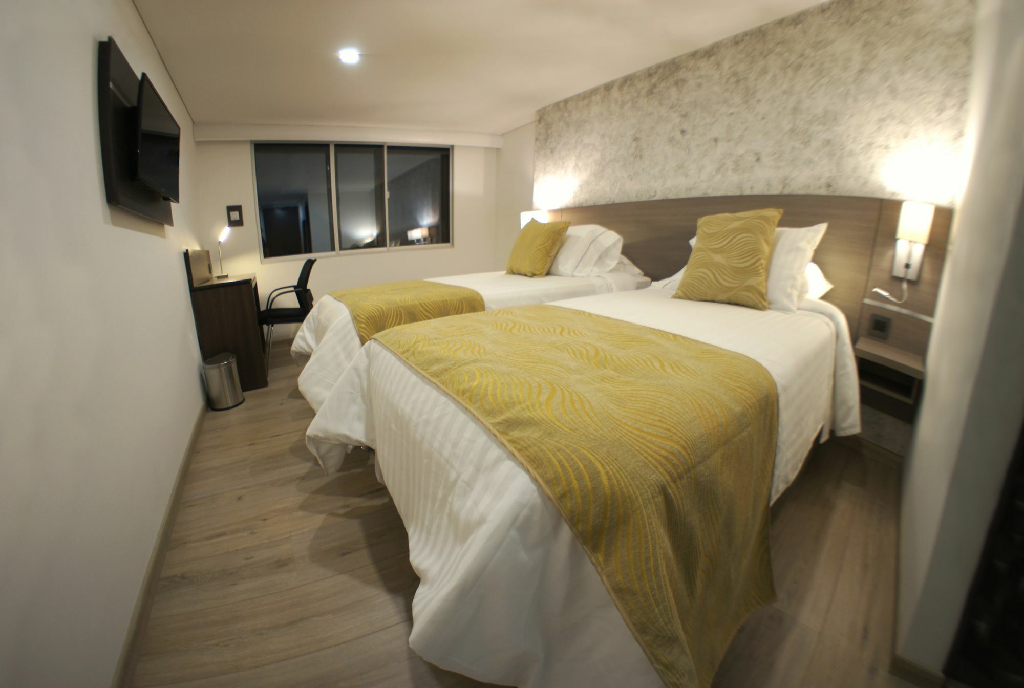 Hotel Sm Grand Bogota