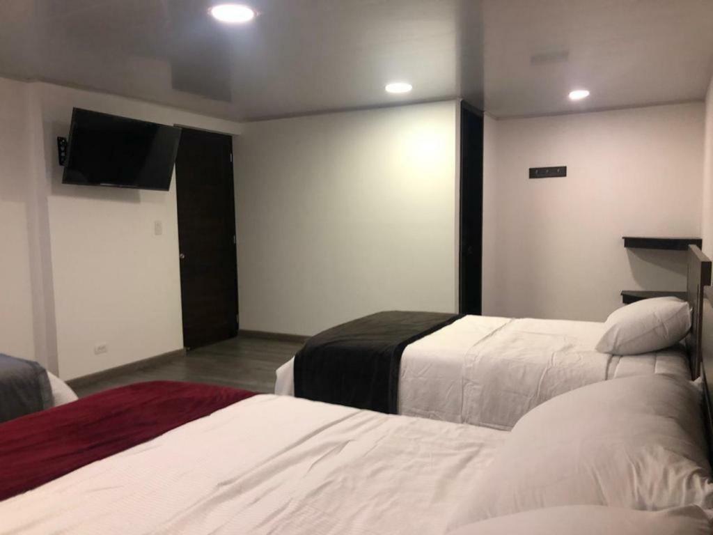 Petite Paris Hotel 3*