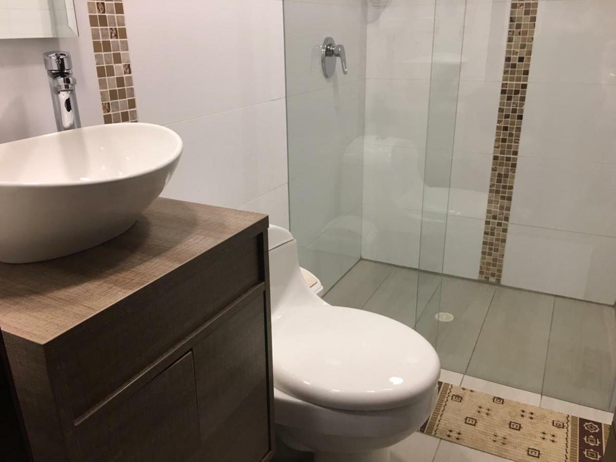 Petite Paris 3* Bogota
