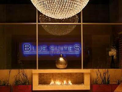 Hotel Blue