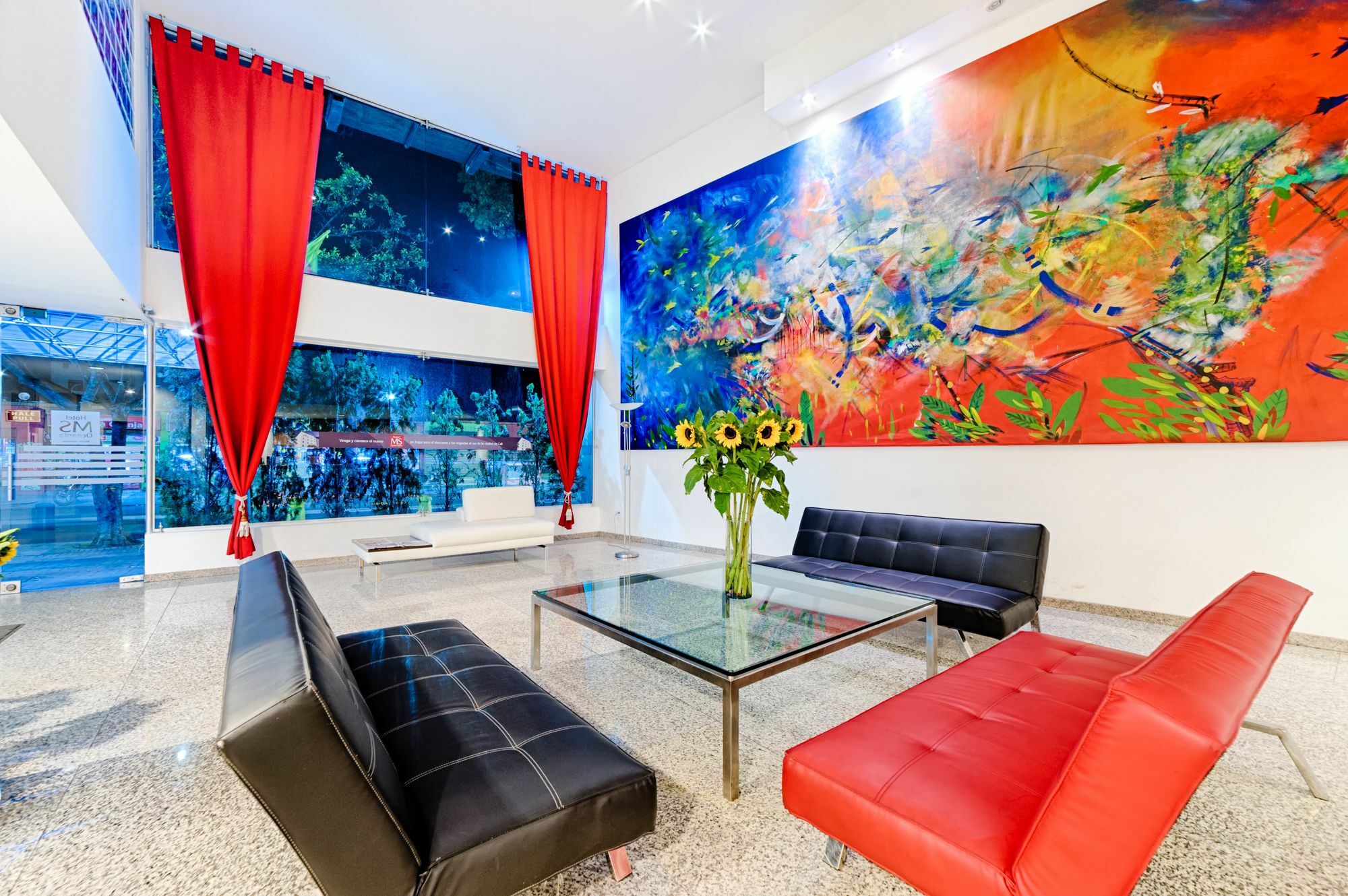 Oceania Museo Hotel 3*