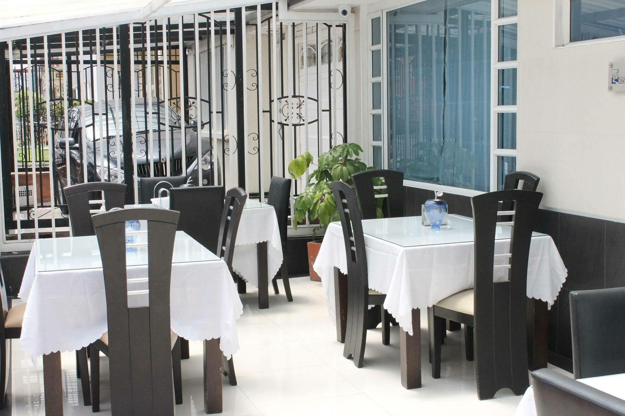 Hotel Sweet Bogota