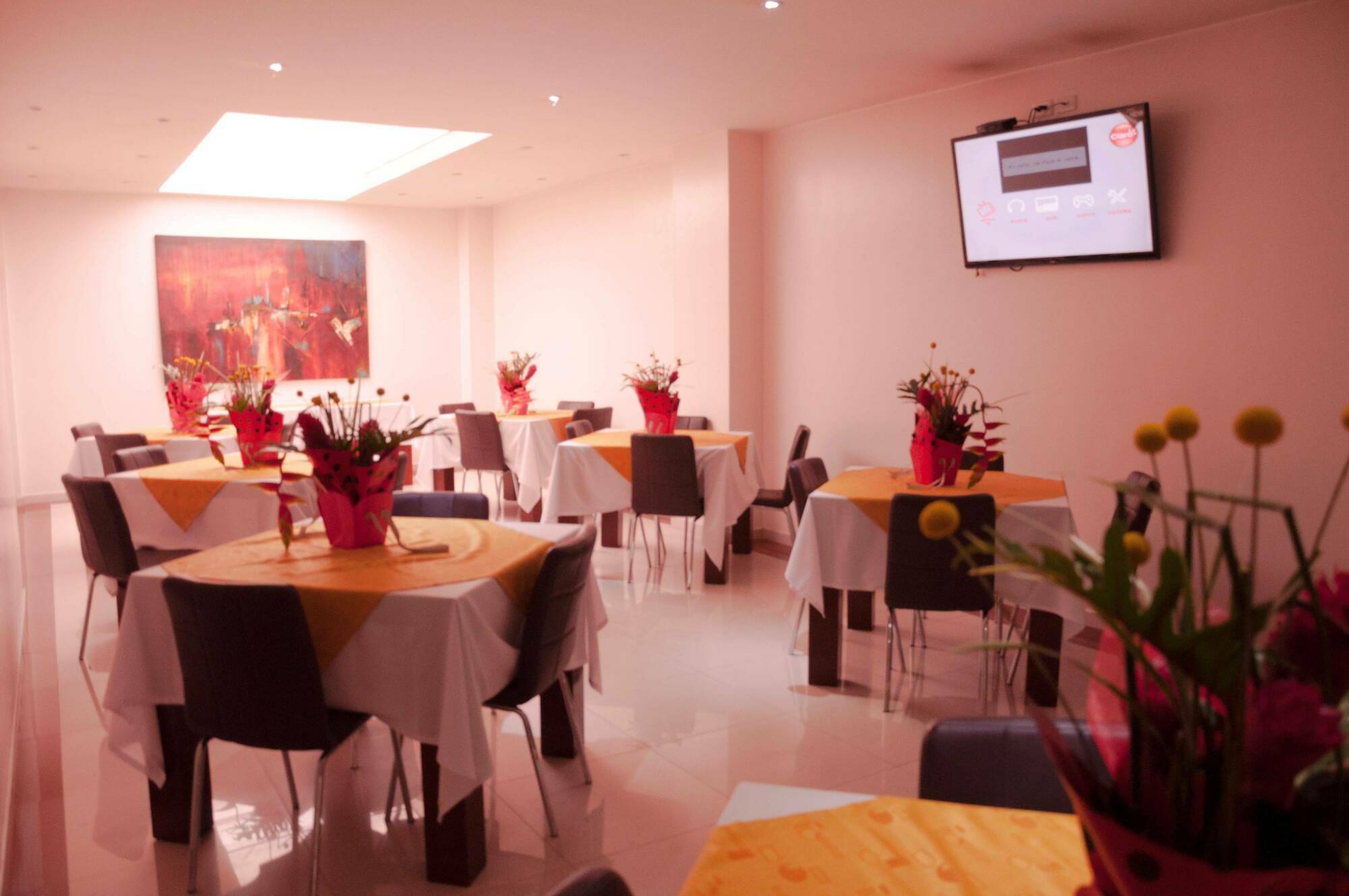 Dorado Gold Hotel 3*