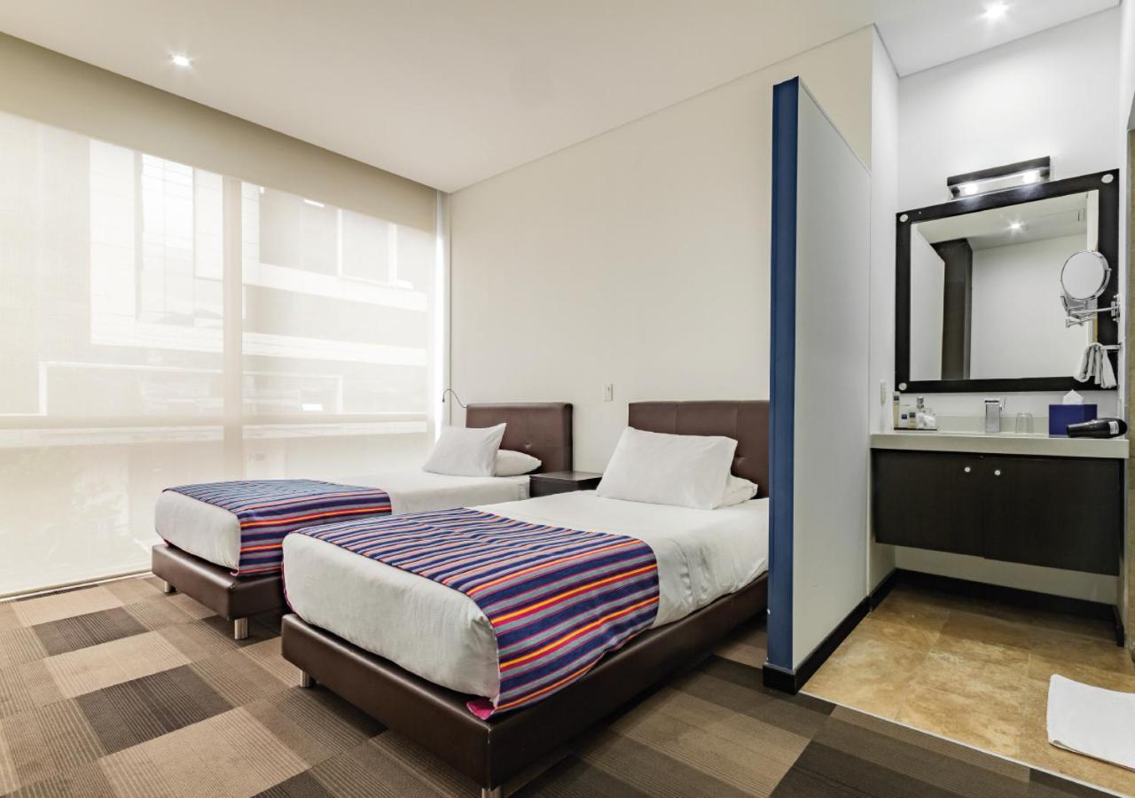 Tryp By Wyndham Usaquen Hotel