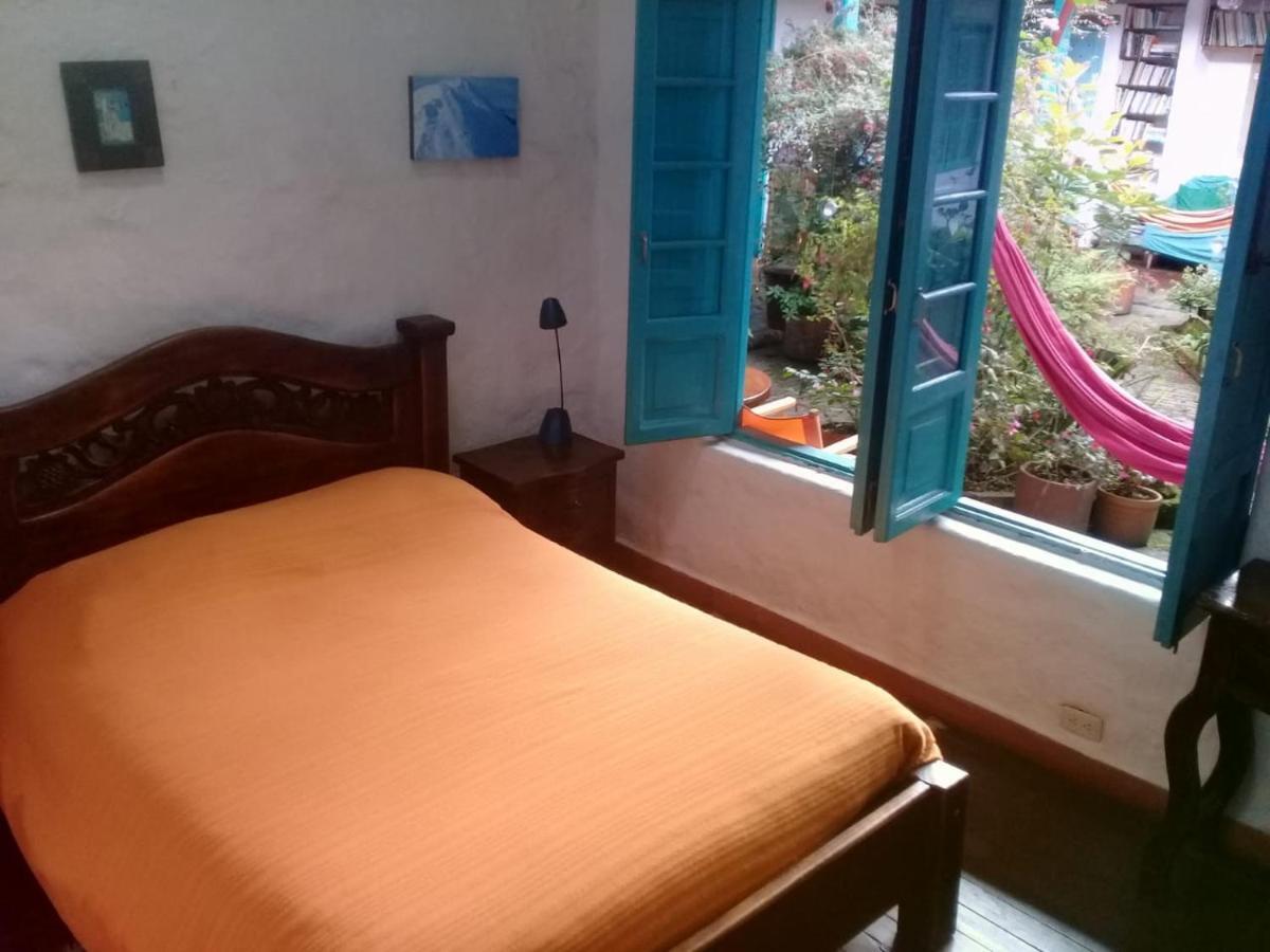 Anandamayi House 2* Bogota