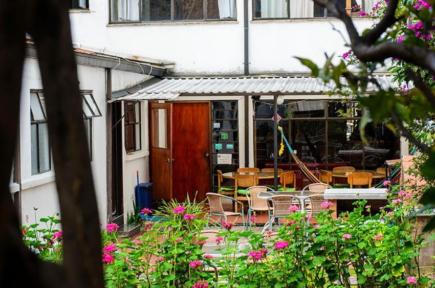 La Pinta Hostel