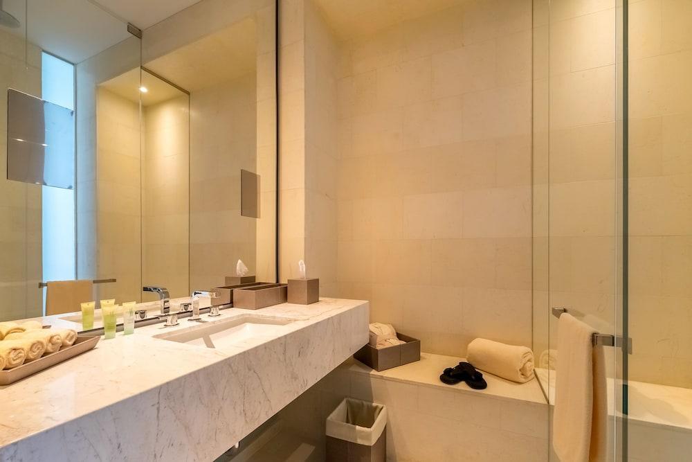 Grand Hyatt Hotel