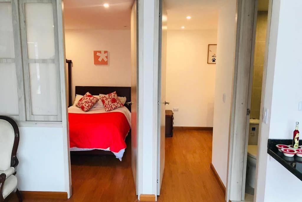 Apartment Homy #5 - Corferias, Embassy, Airport, G12, Un, Agora Bogota