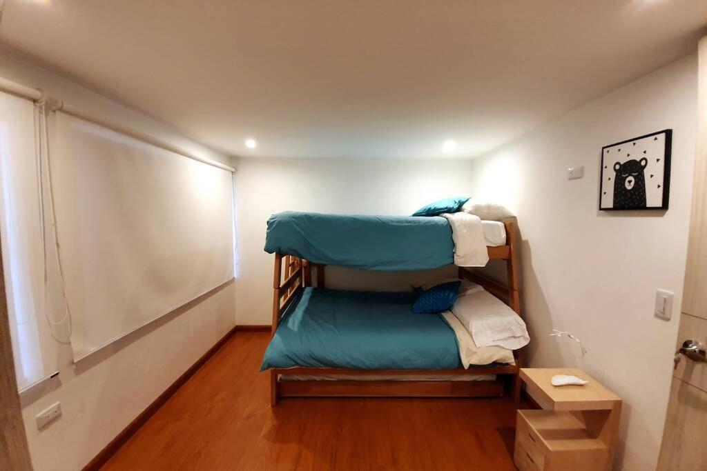 Homy #6 - Corferias, Embassy, Airport, G12, Un, Agora Apartment *
