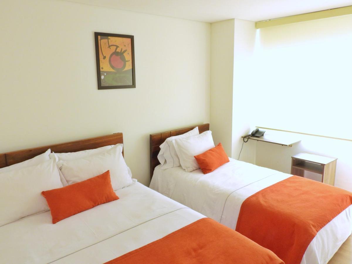 Hotel Portal De Andes 2*