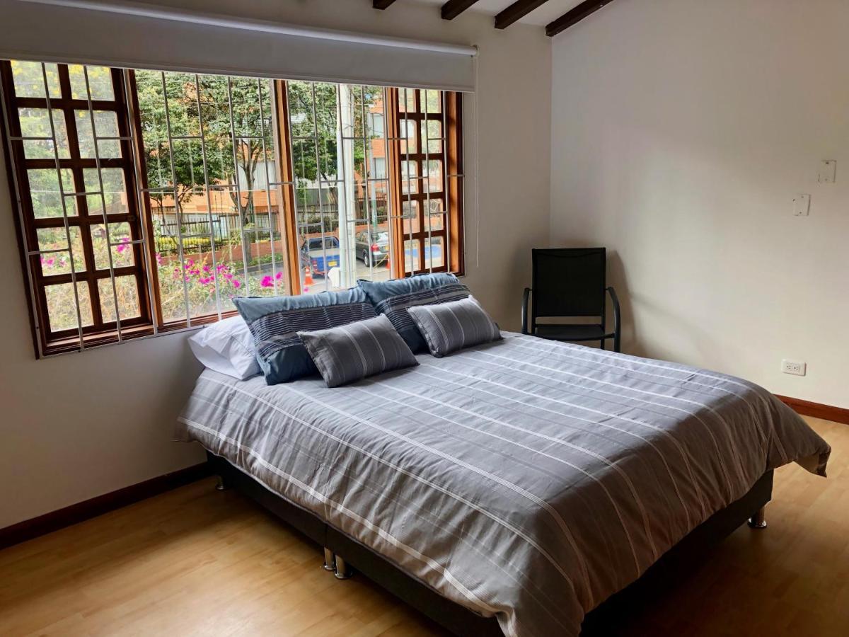 Hostel Casa Amarilla