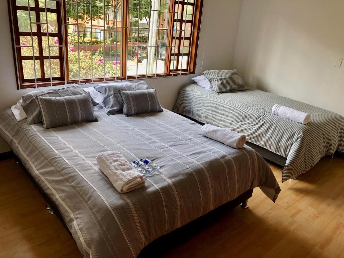 Hostel Casa Amarilla *