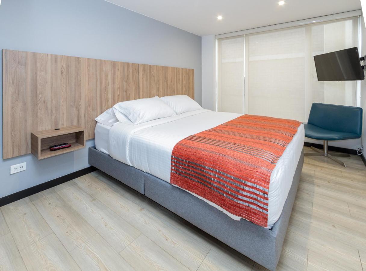 Zona Rosa Apartamento *