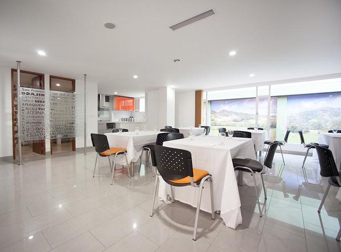 Hotel Castellana 100 Hotel 3*
