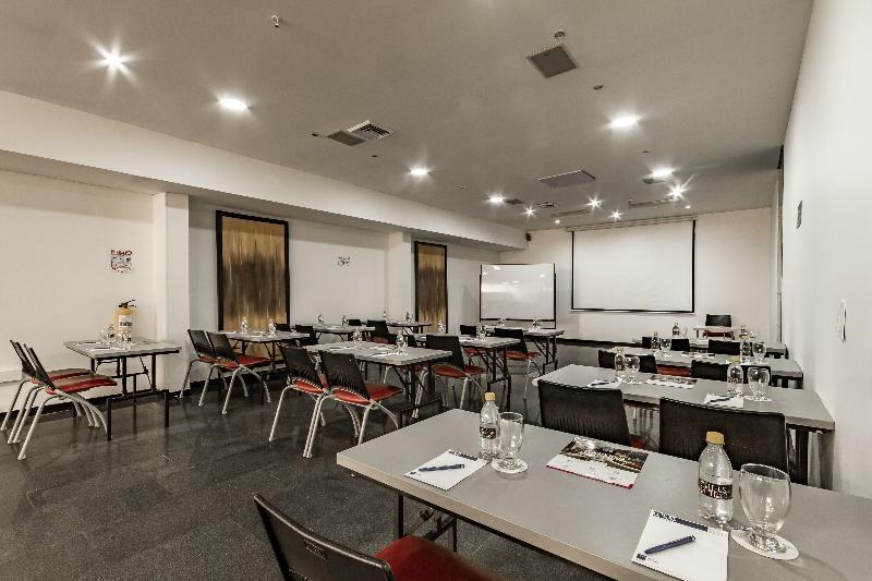 Hotel Tryp By Wyndham Usaquen Bogota