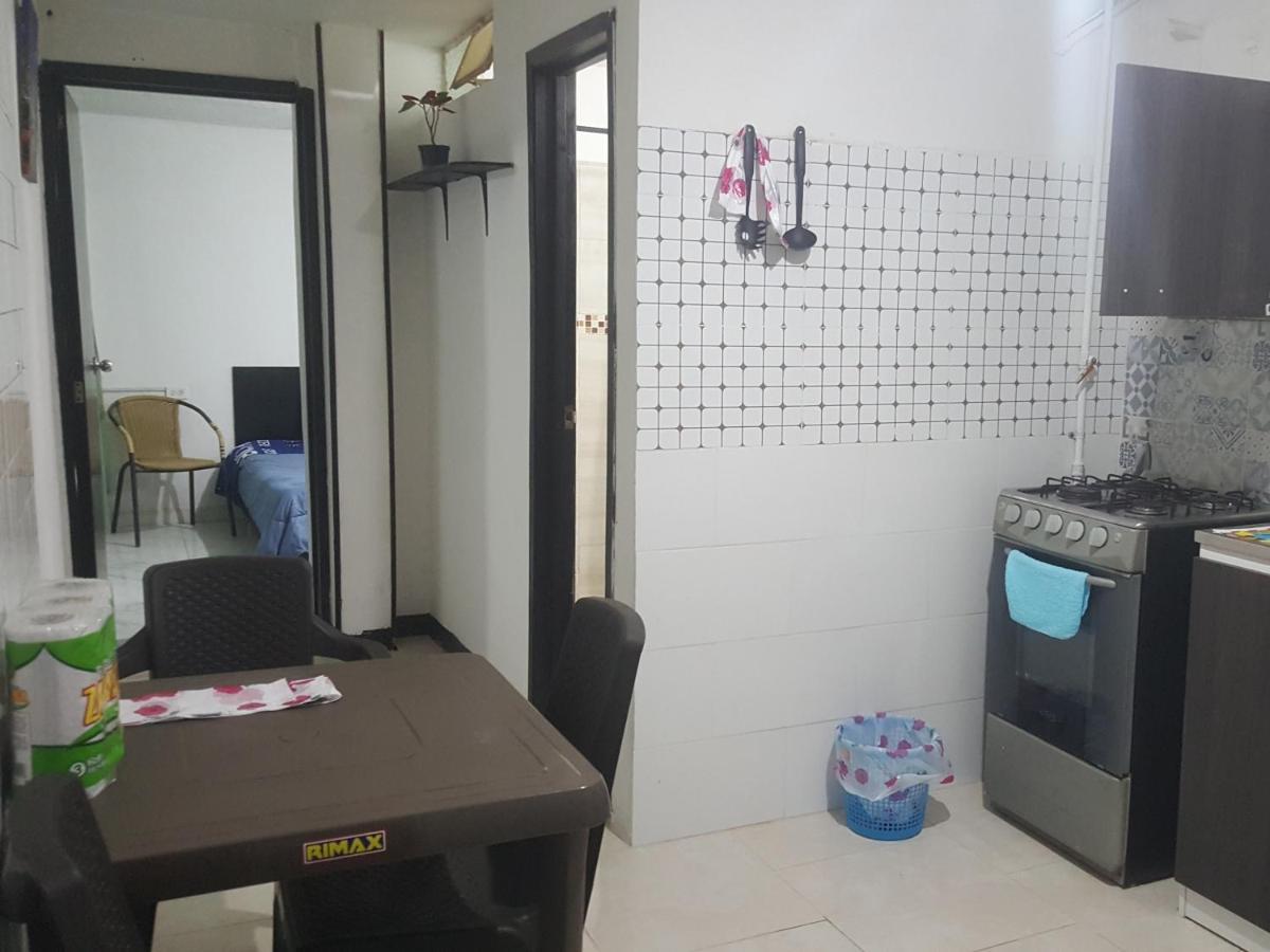 Cerca Al Club Militar Embajada Americana, Corferias 502 Apartamento *