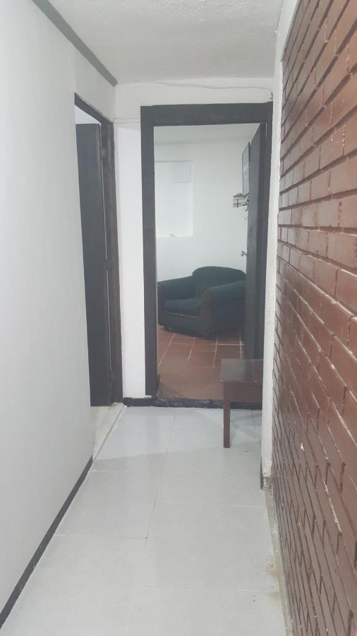 Apartamento Cerca Al Club Militar Embajada Americana, Corferias 502 *